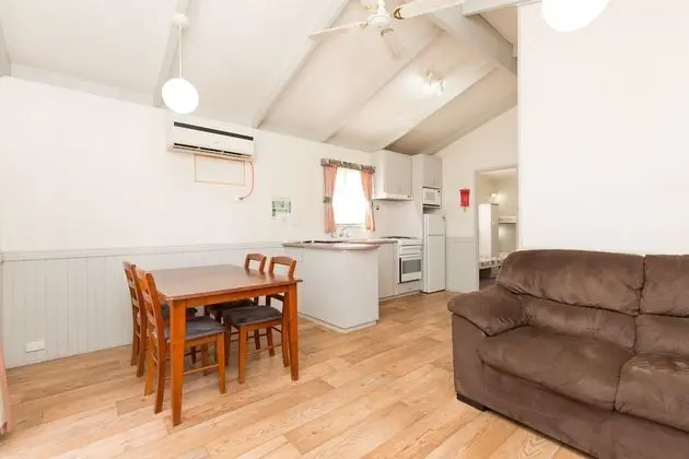 Executive Kulübe, 2 Yatak Odası, Sigara İçilmez, Mutfak (Executive Cabin)