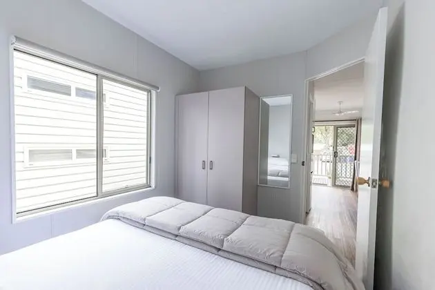 Deluxe Kulübe, 2 Yatak Odası, Sigara İçilmez, Mutfak (Sheerwater Cabin)