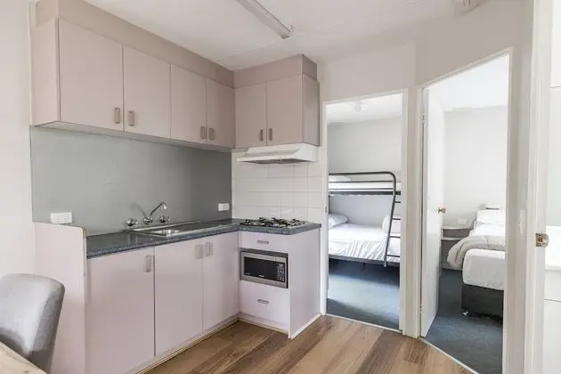 Deluxe Kulübe, 2 Yatak Odası, Sigara İçilmez, Mutfak (Sheerwater Cabin)