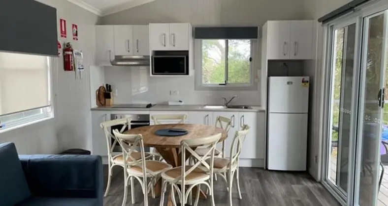 Villa (Oceanside)