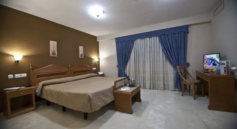 İki Ayrı Yataklı Oda