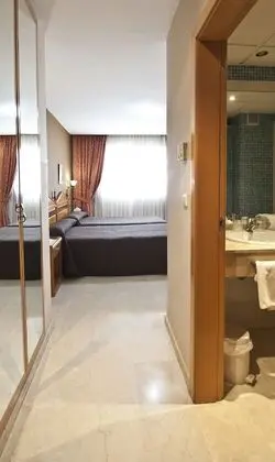İki Ayrı Yataklı Oda