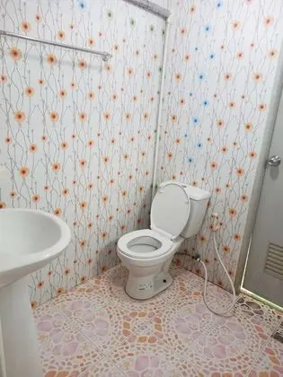 Basic Tek Büyük veya İki Ayrı Yataklı Oda