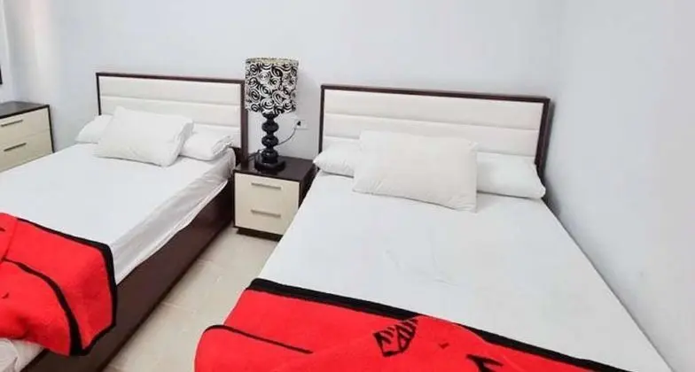 Apart Daire, 3 Yatak Odası, Havuz Manzaralı