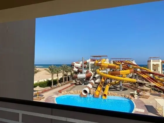 Family Stüdyo Süit, 1 Yatak Odası, Havuz Manzaralı