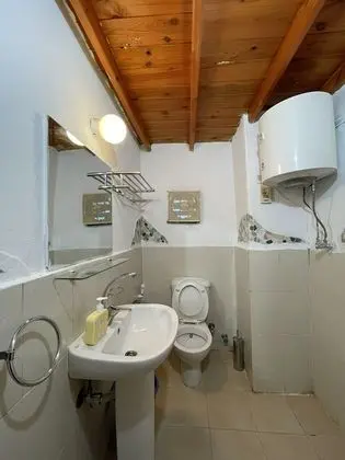 Standard Oda, 1 Büyük (Queen) Boy Yatak, Banyolu/Duşlu