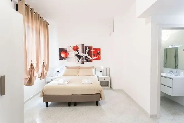 Tek Büyük veya İki Ayrı Yataklı Oda (Camera 1)