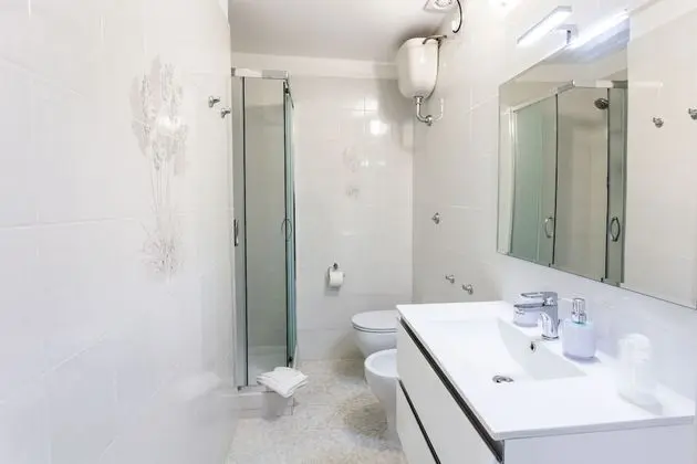 Tek Büyük veya İki Ayrı Yataklı Oda (Camera 1)