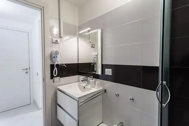 Tek Büyük veya İki Ayrı Yataklı Oda (Camera 4)