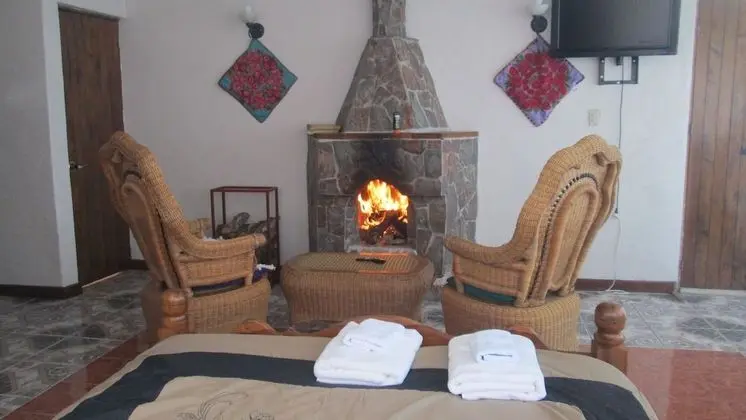 Honeymoon Süit, Şömine, Göl Manzaralı