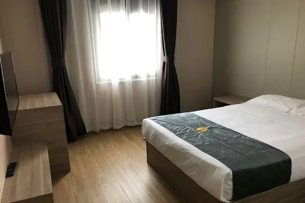 Oda, 1 Çift Kişilik Yatak