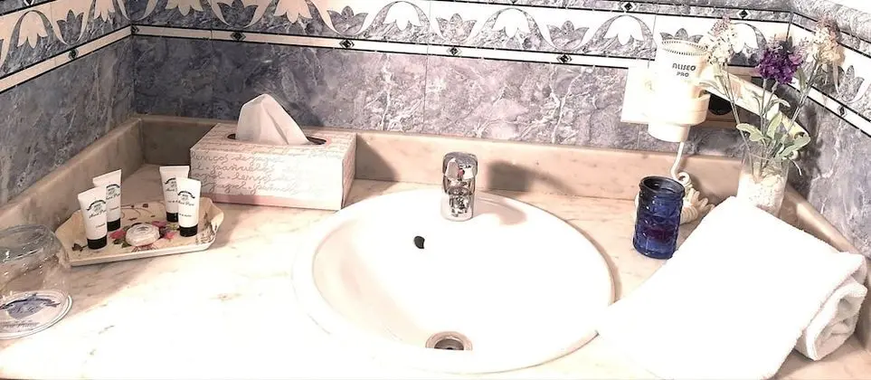 Economy Büyük Yataklı Tek Kişilik Oda