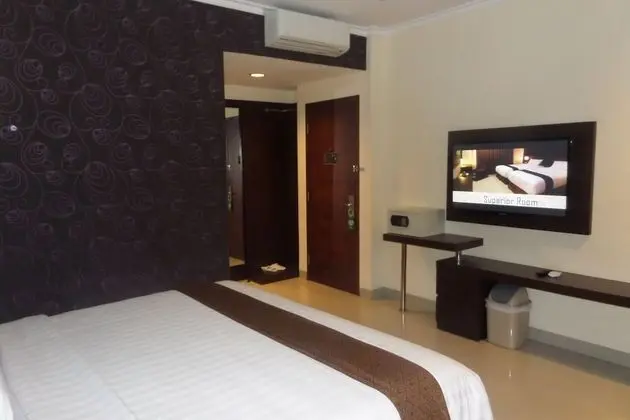 Deluxe Tek Büyük veya İki Ayrı Yataklı Oda