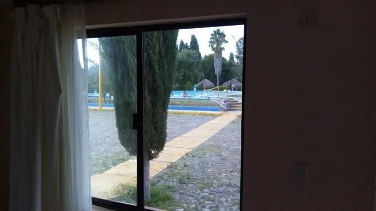 Basic Oda, Küvet, Havuz Manzaralı