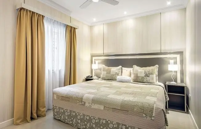 Superior Tek Büyük Yataklı Oda