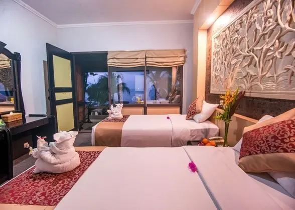 Oda, Balkon, Deniz Manzaralı