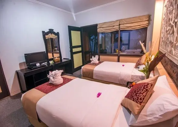 Oda, Balkon, Deniz Manzaralı