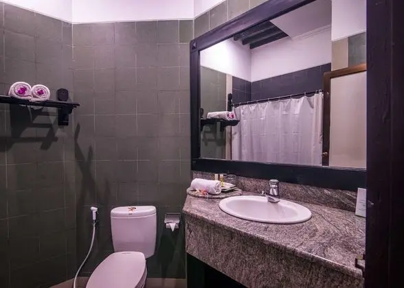 Oda, Balkon, Deniz Manzaralı