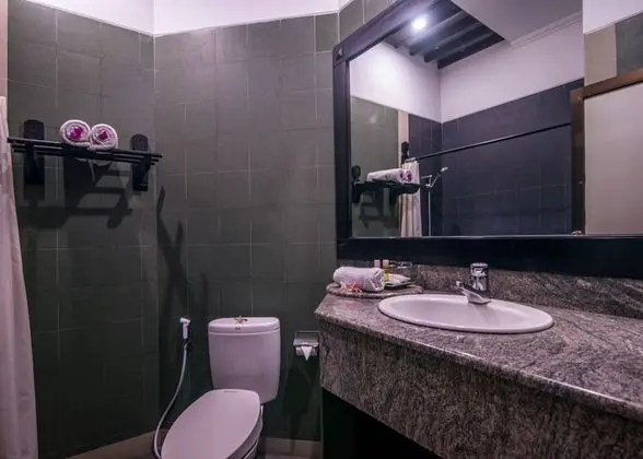 Oda, Balkon, Deniz Manzaralı