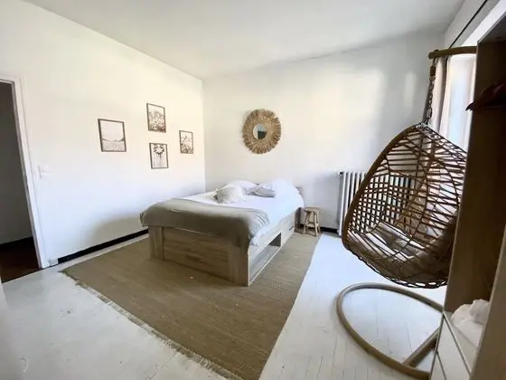 Standard Tek Büyük Yataklı Oda