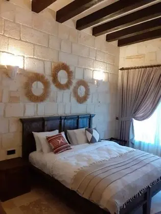 Superior Deluxe Oda, Dağ Manzaralı, Ortak Teraslı