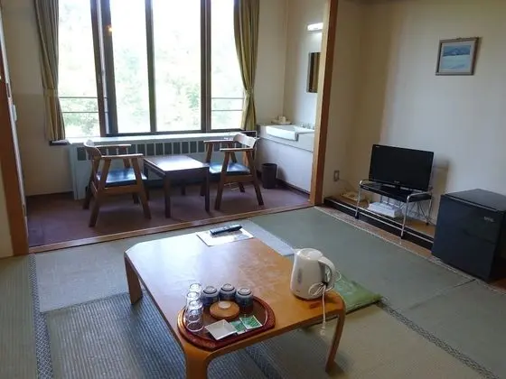 Traditional Oda, Sigara İçilmez, Ortak Banyo (Japanese Style)
