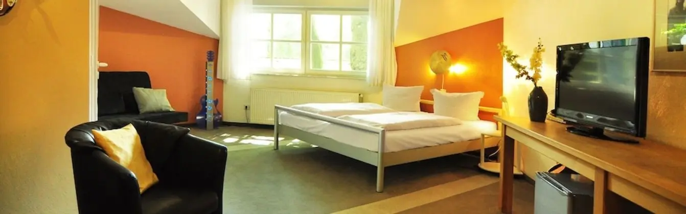Comfort Tek Büyük Yataklı Oda