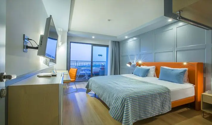 Deniz Manzaralı Standart Oda