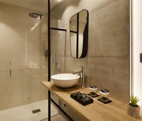 Tek Büyük Yataklı Oda