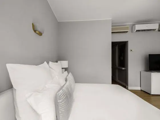 Deluxe Stüdyo Süit