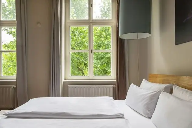 Süit, Balkon