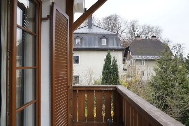 Stüdyo, Balkon