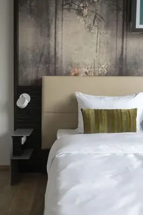 Tek Büyük Yataklı Oda, Balkon