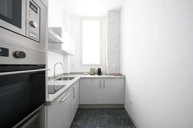 Apartment, Balcony