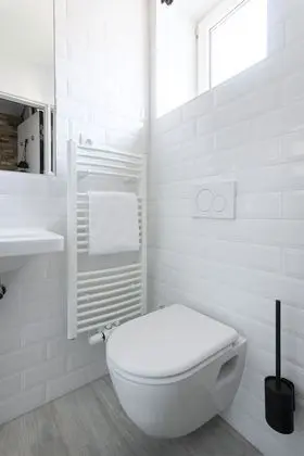 Classic Tek Büyük Yataklı Oda