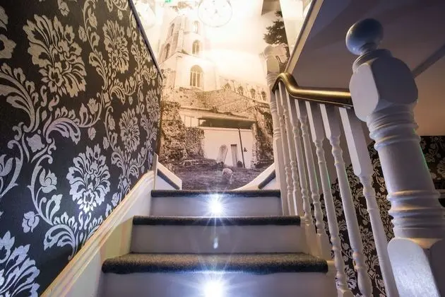 Apart Daire (Merrivale)