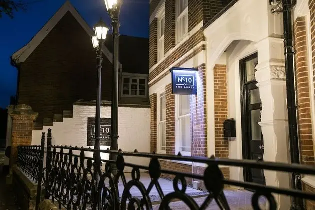 Apart Daire (Wymondham Abbey)