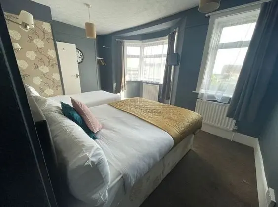 Deluxe Üç Kişilik Oda, Banyolu/Duşlu