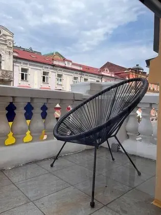 Honeymoon Tek Büyük Yataklı Oda