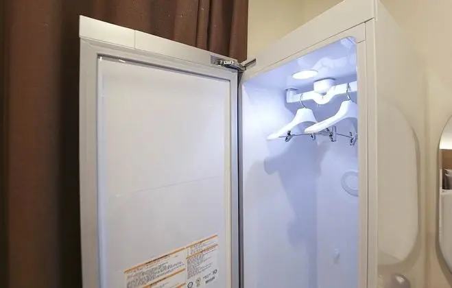 Business Tek Büyük Yataklı Oda