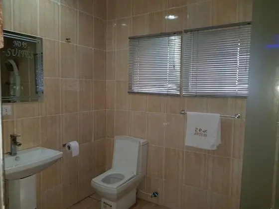 Deluxe Oda, 1 En Büyük (King) Boy Yatak, Banyolu/Duşlu
