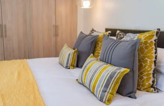 Luxury Oda, 1 En Büyük (King) Boy Yatak, Bahçe Manzaralı (1)