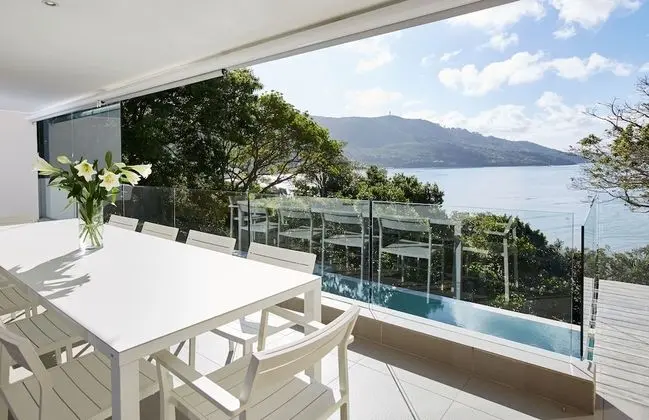 Luxury Villa, 4 Yatak Odası, Kişiye Özel Havuzlu, Göl Kenarı (House)