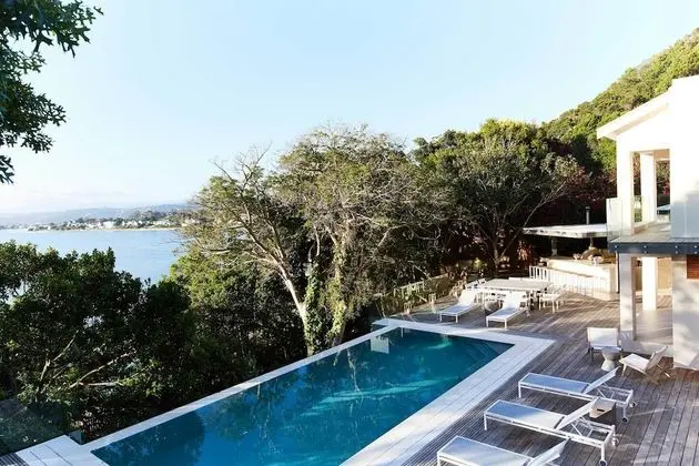 Luxury Villa, 4 Yatak Odası, Kişiye Özel Havuzlu, Göl Kenarı (House)