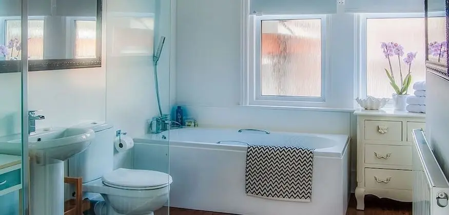 Deluxe Tek Büyük Yataklı Oda, Balkon, Deniz Manzaralı
