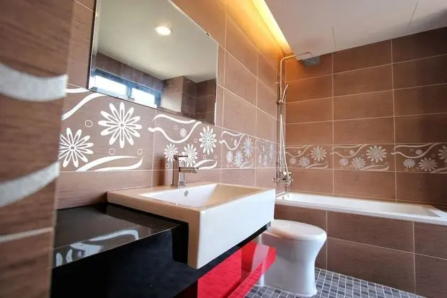 Deluxe Tek Büyük Yataklı Oda, 1 Çift Kişilik Yatak, Sigara İçilmez, Şehir Manzaralı