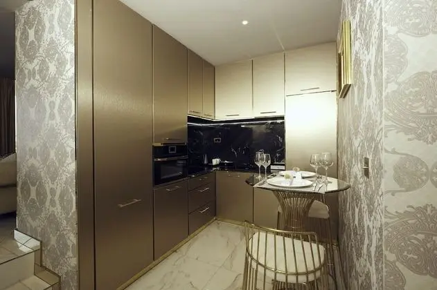 Classic One Bedroom Suite