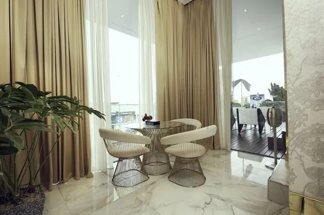 Premium One Bedroom Suite
