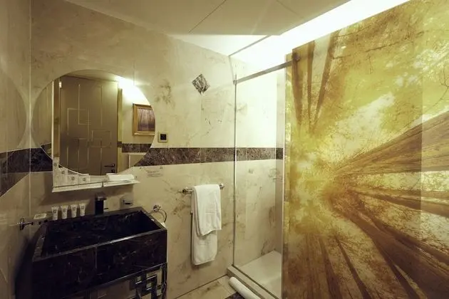 Premium One Bedroom Suite