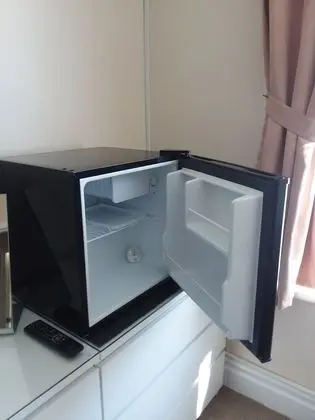 Tek Büyük Yataklı Oda, Banyolu/Duşlu